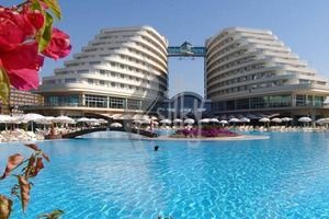 Miracle Resort Hotel 