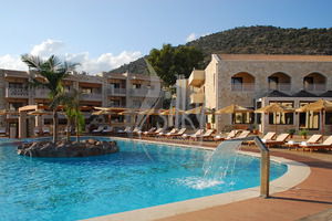 Cactus Royal Spa & Resort Hotel 
