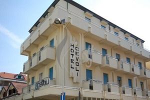 Cevoli Hotel 