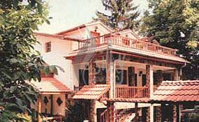 Karol Hotel