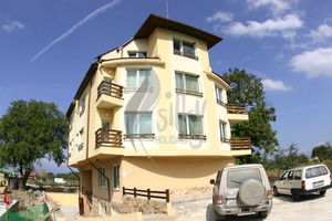River Lodge Apts